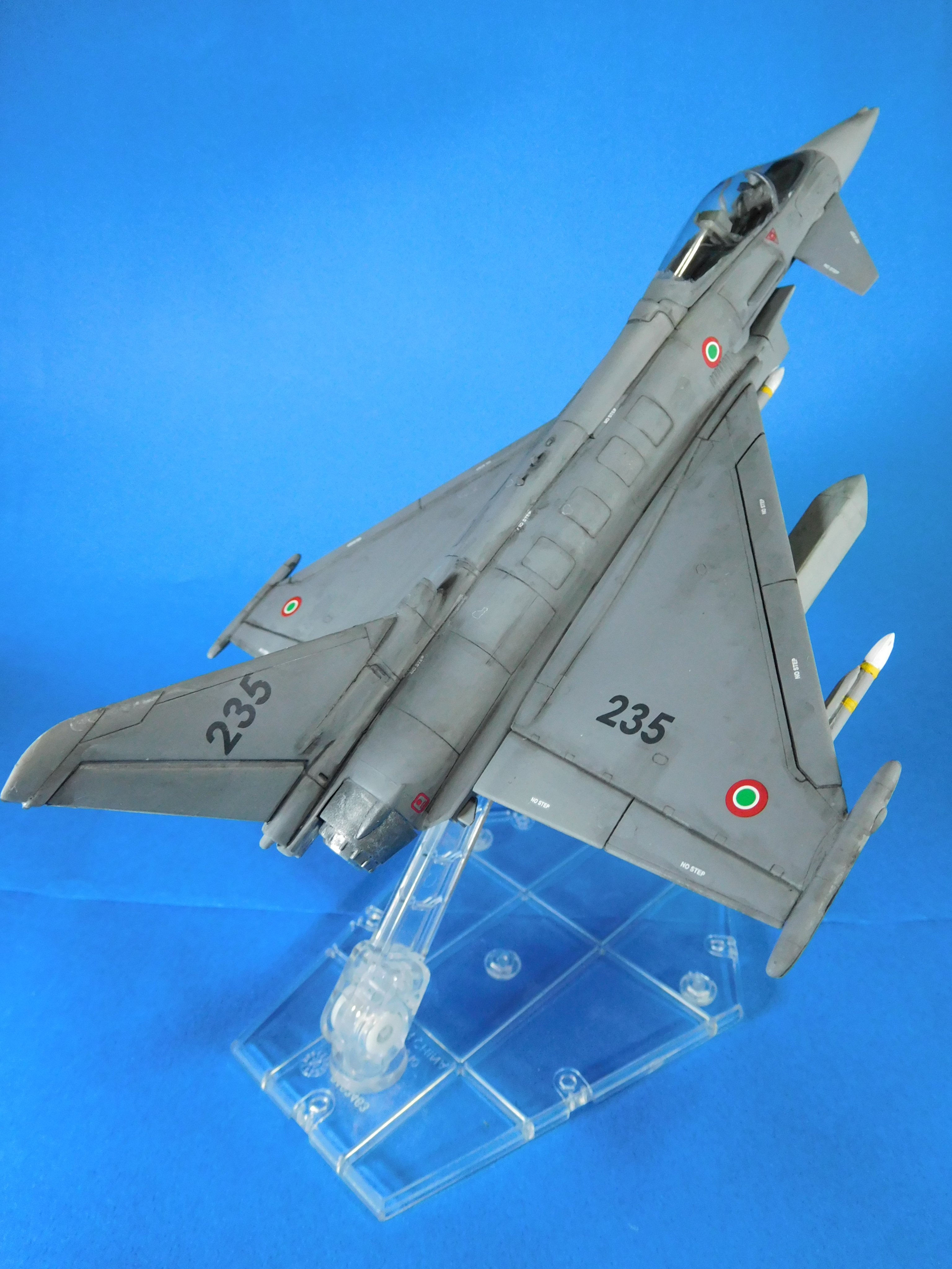 Amazon.co.jp: イタレリ 1/48スケール EF-2000 タイフーン