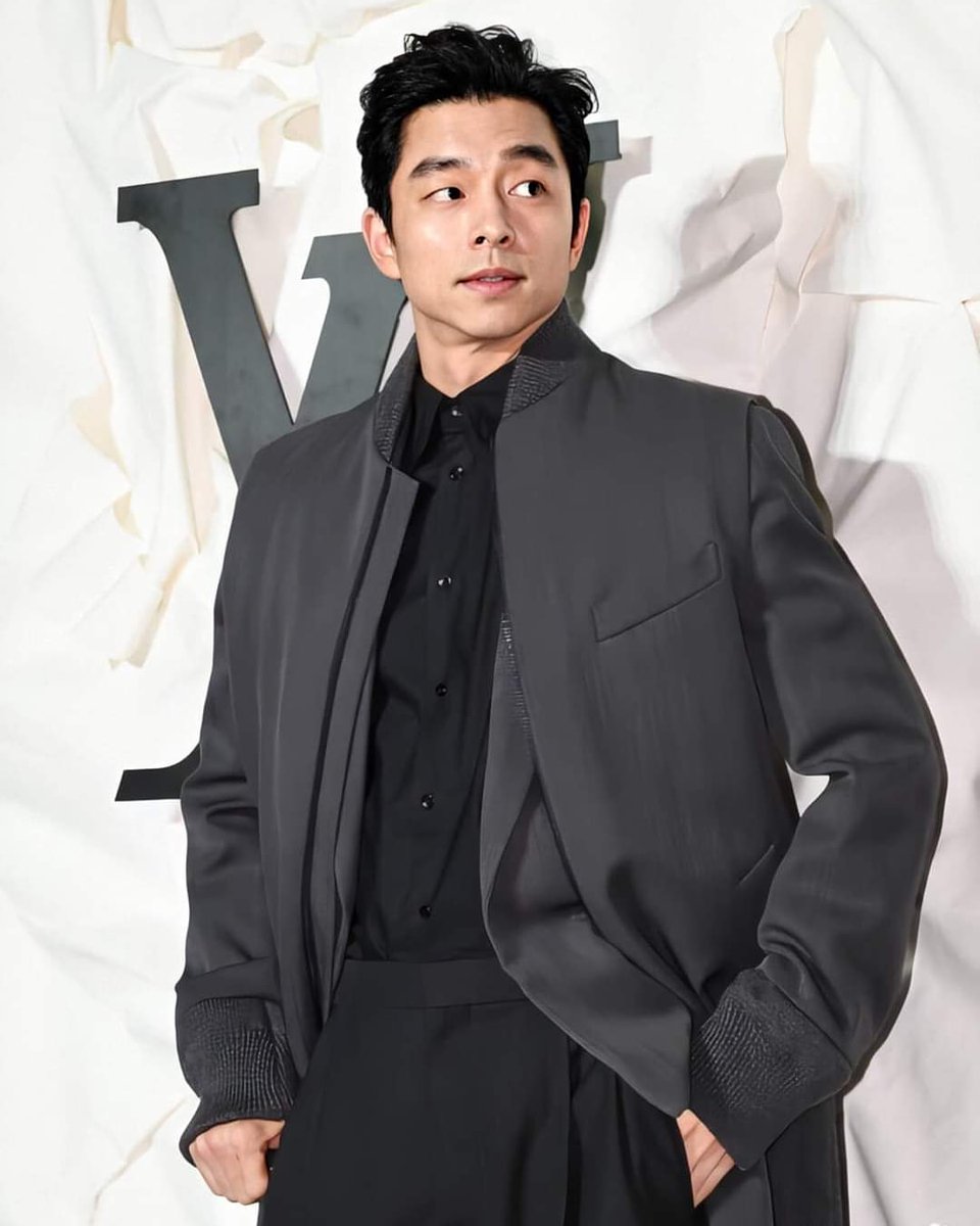 gong yoo louis vuitton