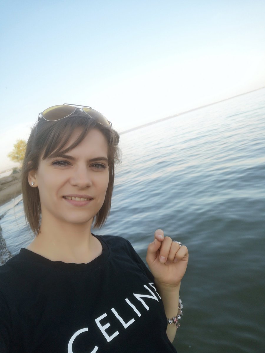 Elis05944142's tweet photo. Хочется тепла... https://t.co/oWuZGl4n3t