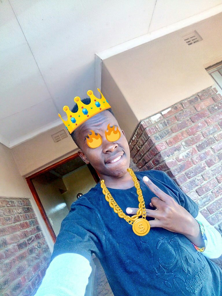 SmallPr29756577's tweet photo. Young king....🎶💓🚩
I'm a singer🎶📀and I would always focused😘😎 on my career....⚠🚩🔗 https://t.co/qKSQSQaRfV