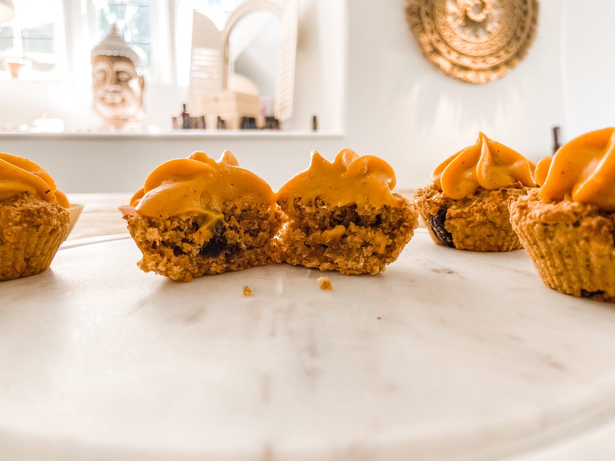 mevmewellness's tweet photo. Check out my latest recipe created for @MalloryCourt these tasty sweet oat and cinnamon maple muffins are the perfect Sunday morning breakfast treat https://t.co/otORPn9mFp https://t.co/ZX3Tws6OfN