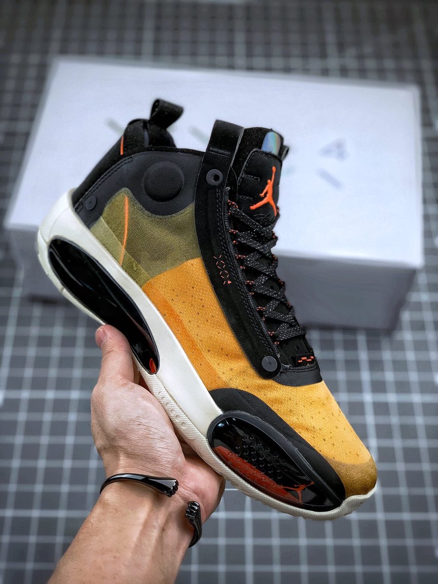 HYMATMQ's tweet photo. 微信:HYaoMin0 #yeezyboost350 #yeezy700 #yeezy500 #yeezy #yezzy750 #aj #ajstyles #ajlee #aj1 #aja #nike #clothes #nike #潮牌 #潮牌复刻 #gucci #OW #Givenchy #fendi #Bape #tb #ChromeHerts #Balenciaga #mb #supreme #ThomBrowne https://t.co/zSiLGfonBS
