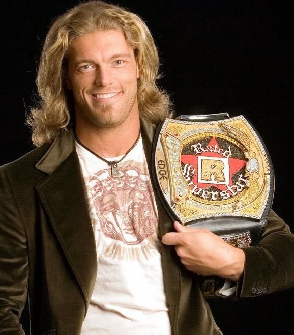 On the July 3 Raw, RVD would defend his WWE Championship in a triple threat against John Cena and Edge.After Cena hit an AA on RVD, Edge would clock Cena with the belt and pin RVD for his 3rd WWE Championship in our  #AlternateHistory. #WWE