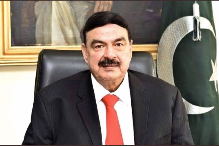 TheFahadSheikh's tweet image. Get well Soon Sheikh sb...@ShkhRasheed we want your swag back on our tv screens #CoronaVirusPakistan #StayHome #sheikhrasheed