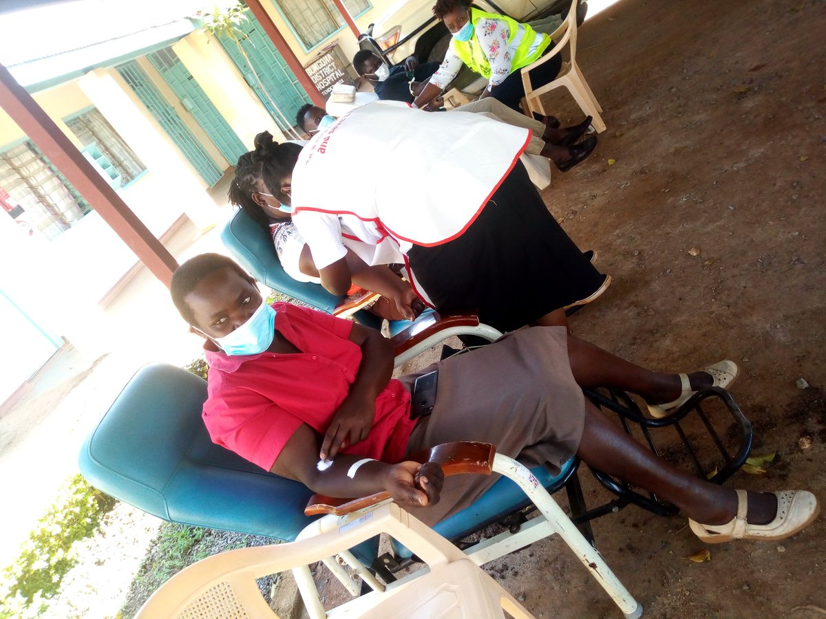 CrownedYouth039's tweet photo. For our heroes, Sicklers, we are doing it for you. #worldblooddonorday2020 #SaveASickler @OptionsinHealth @AdventureYG_Ke @BYCke_ @SpokespersonGoK @lindah_maruti @nancywakhu @CWangamati_ @stagemediaarts @MANI_QC https://t.co/KEjvGD1s0d