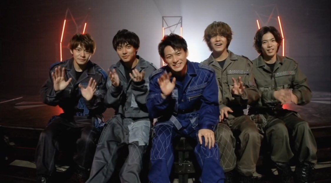 melancholy_6s's tweet photo. Mazy Night 🎬

オリコン1位：15,736枚
推定累計：506,120枚

ハーフミリオン突破おめでとう😭❕

#KingandPrince https://t.co/ejNcximK8s
