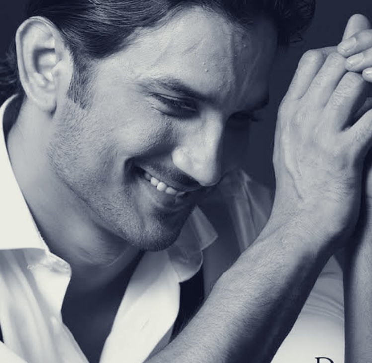 AnandNikita735's tweet photo. It’s heartbreaking &amp; shattering. I’m unable to process this news. You were the finest Bollywood had in its current lot💔
But it’s devastating that U chose to take your life, suicide is an evil, it always will be.Not Fair Sushant!! Suicide was just not fair💔😭 #SushantSingh #RIP https://t.co/K0SX1zrOeP