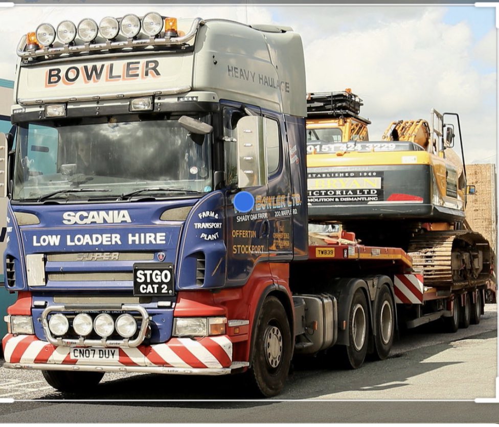 ArmacGroup's tweet image. Low loaders -Our yard A45/jct 6  M42 , Bham airport ,  we allow low loaders to park in yard overnight/weekends , use showers/toilets/kitchen - we also have lent our MOT van so drivers can go home for the weekend, because we care ,#pullingtogether cranage,bowlers,se heavy,&amp;amp;more