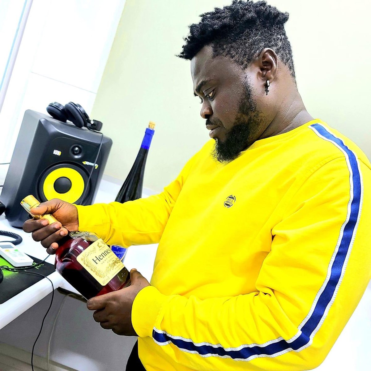 Happy birthday big bro🎂🍷🍾