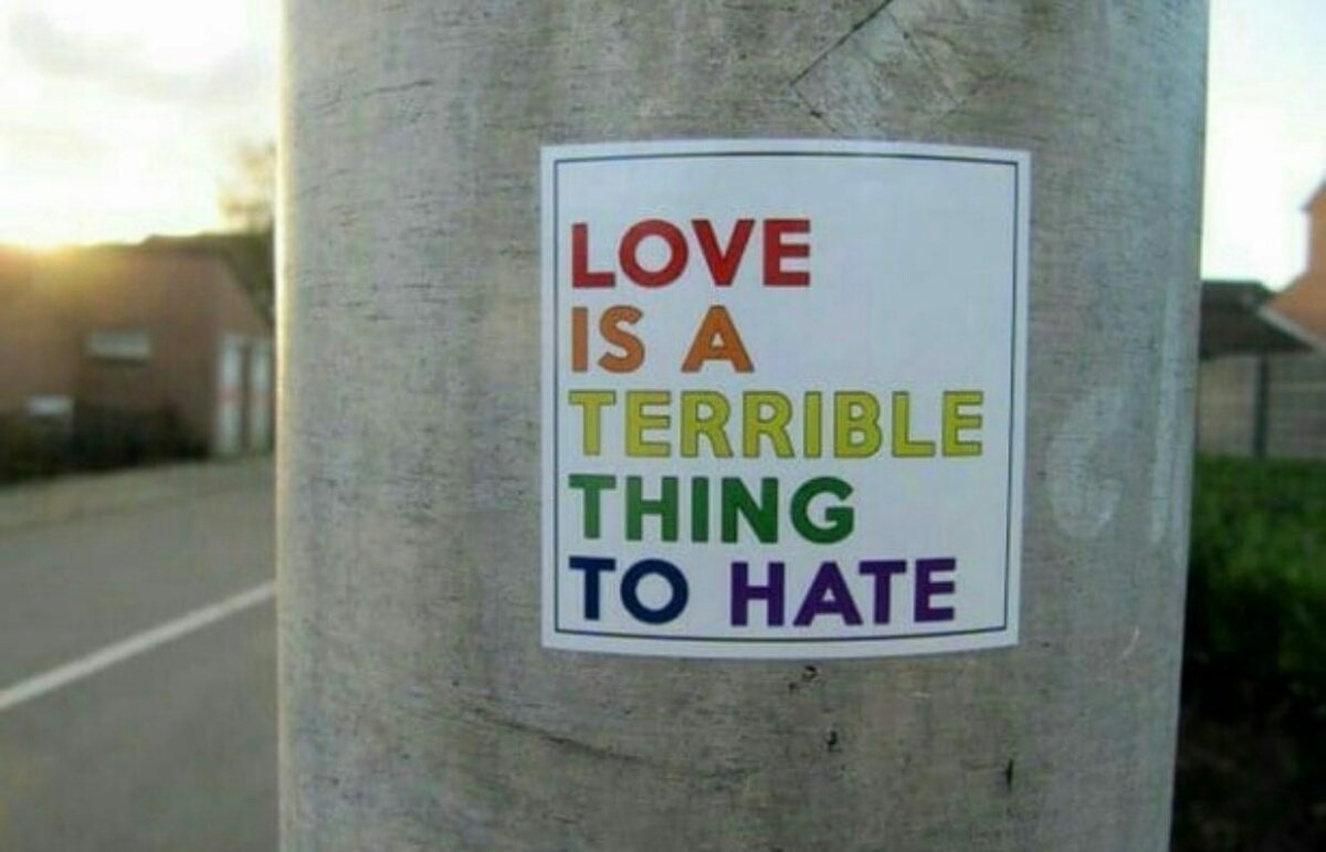 JulieLevineArt's tweet photo. This is all of it:
Love is a terrible thing to hate.
_______________
Children and grandchildren are being denied access to a loving parent or grandparent.
They deserve more love. Not less.
________________
#stopalienation https://t.co/EiBRjViDSI