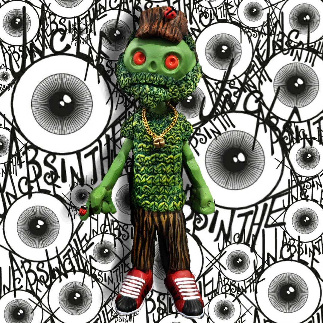 UncleAbsinthe's tweet image. The Green Mandem x @TheToyChronicle @koncretehaze 💚

#uncleabsinthe #ttc #koncretehaze #whereschappell #custom #thegreenmandem #greenman #designertoys #art #sculpture #leaves #nature #love #ladybird #toyfam #uk