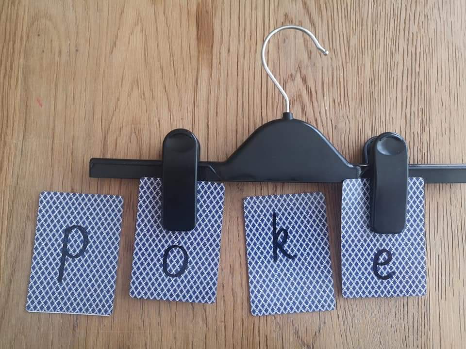 misspower__'s tweet photo. How amazing is this idea I saw to help demonstrate the concept of split digraphs to children ✨ #phonics #eyfs #ks1 https://t.co/xI90LRNTn8