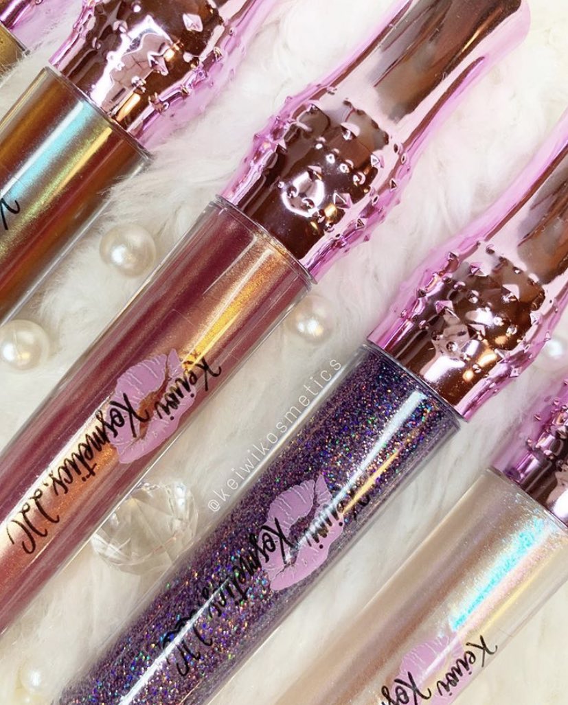 keixwi's tweet photo. Keiwi Kosmetics Royal Collection Glosses 
Link In Bio 💕 https://t.co/Sv64w4qwag