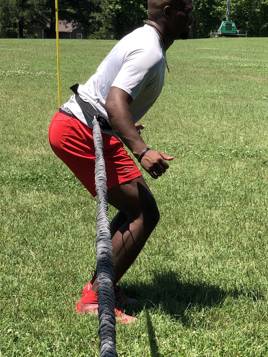 JoshPullen7's tweet photo. early workout 💉 https://t.co/Sh2prueXxo