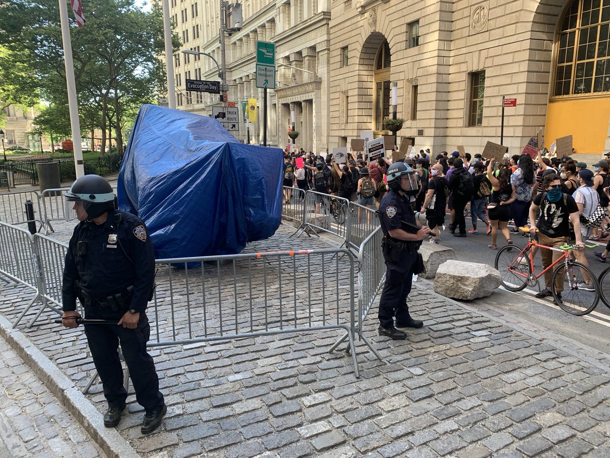 Statues to evil causes have fallen or been defaced throughout the world, but the stonk bull will remain untouched if the NYPD had anything to say about it: