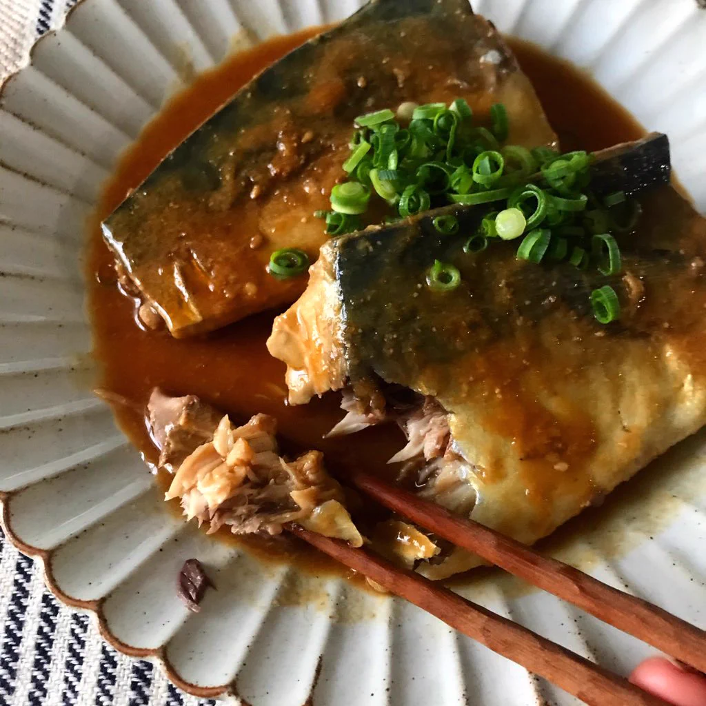 実は簡単で手間がかからない！？電子レンジで作る煮魚の作り方！