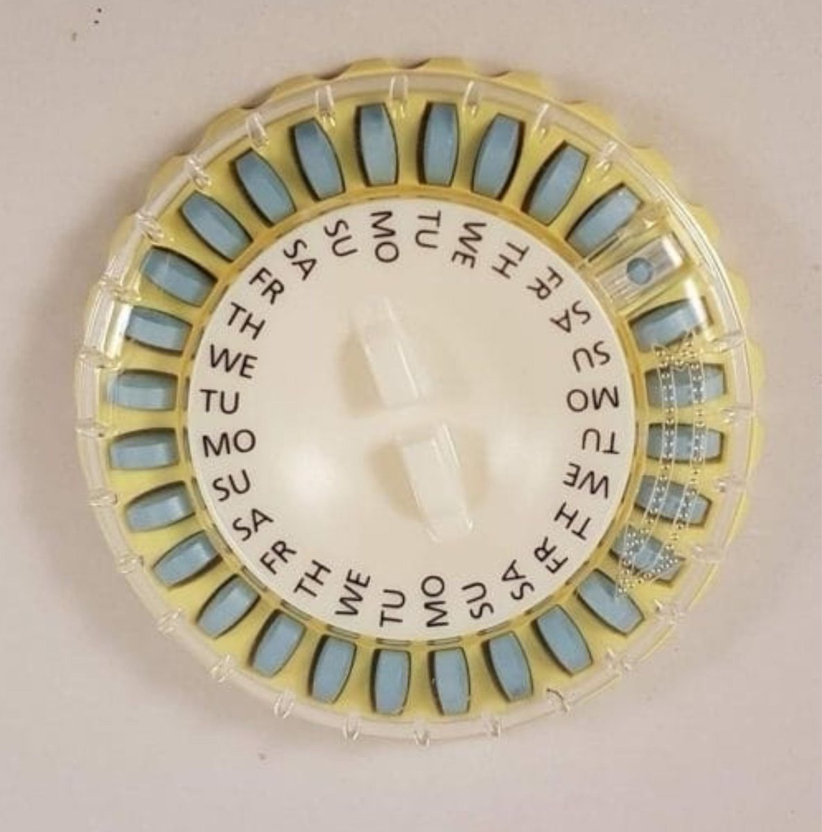 Прогинова эстрофем эстрофем 2 мг. Эстрофем. Эстрофем 2 мг. Эстрофем. Эстрофем аналоги.