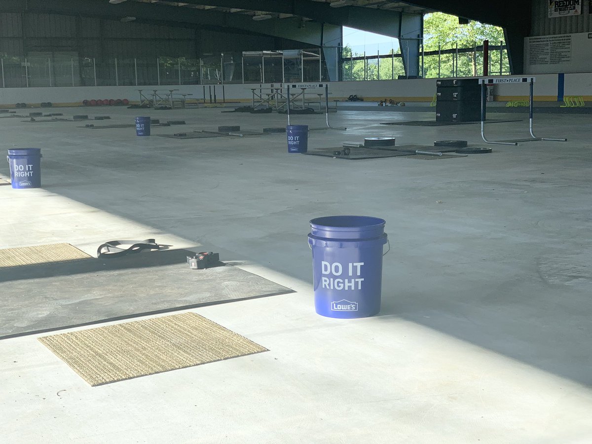 WE ARE are doing it RIGHT for our athletes. 17,000 sq. ft. outdoor facility☑️ Social distancing☑️ Cleaning☑️ Daily temp checks☑️ Passionate, certified coaches with no-gimic programming who always put athletes 1st☑️ <a href="/D11Sports/">D11Sports</a> <a href="/EPAFootball/">EasternPAFootball</a> <a href="/mystlukes/">St. Luke's University Health Network</a> <a href="/FiveStarHeart/">FiveStarHeart</a> <a href="/Azar_53/">Imad Azar CSCS</a>