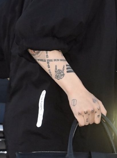 goldentimejjk's tweet photo. A new tattoo we didn't see before 👀 https://t.co/NserF4l21c
