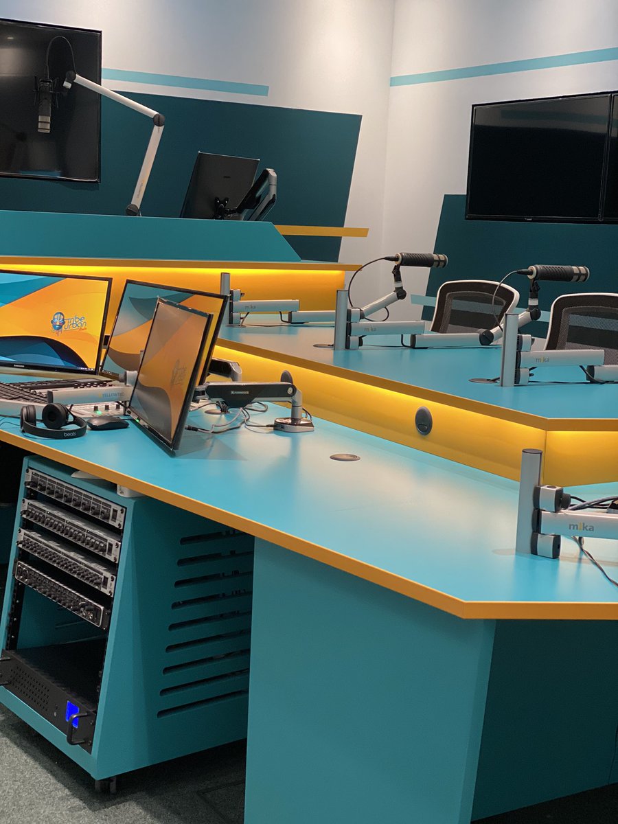 Michael Bullion tweet media