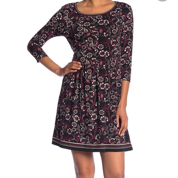 So good I had to share! Check out all the items I'm loving on <a href="/Poshmarkapp/">Poshmark</a> #poshmark #fashion #style #shopmycloset #loversfriends #bytheway #maxstudio: posh.mk/PHKcckJkj7