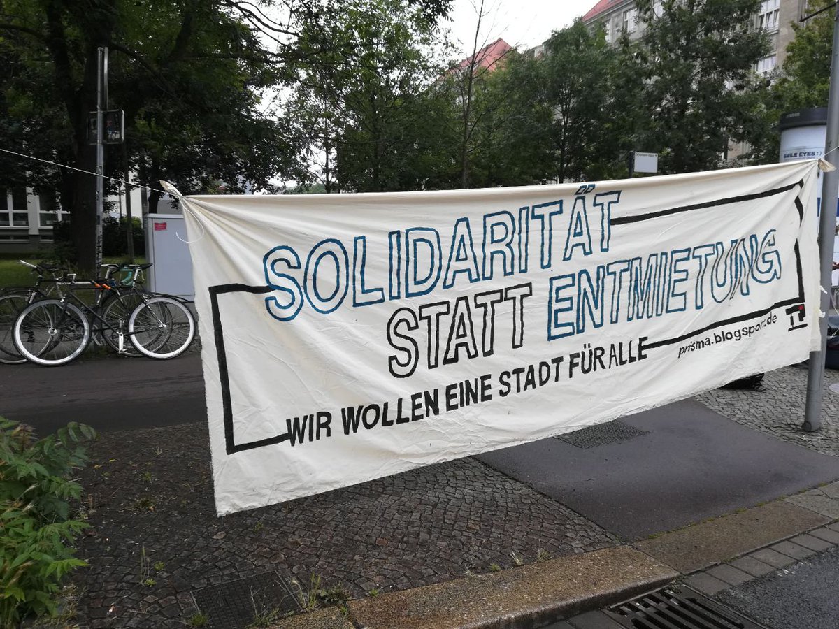 MGSchoenefeld_L's tweet photo. Solidarisch #unteilbar für ein Recht auf bezahlbares Wohnen für alle. In #Leipzig und überall. https://t.co/XODmIOLgjm