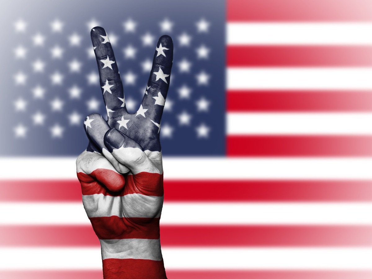 iwrapforacause's tweet photo. Proudly display the stars &amp; stripes in honor of Flag Day to represent our independence and our unity as a nation. #FlagDay https://t.co/CbAavQwK4p