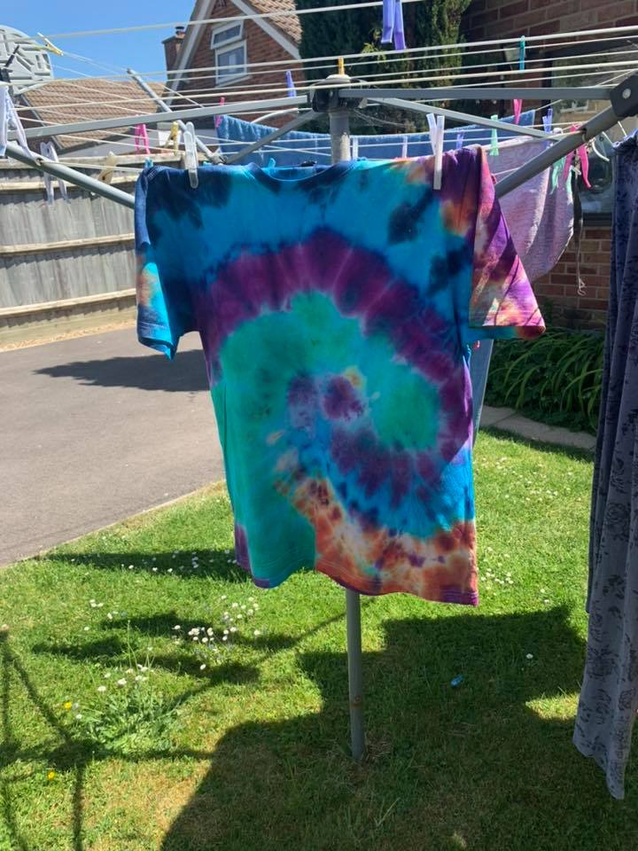 StyleAcre's tweet photo. It's official tie dye is cool again. 😎 People we support in one of our supported living households loved trying some tie dying. We think the result looks pretty fab! 💛💜🧡💚 Anyone inspired to try other retro throwbacks?

#90sCool #80sCool #Retro #TieDye https://t.co/YLSXuOR8Z1
