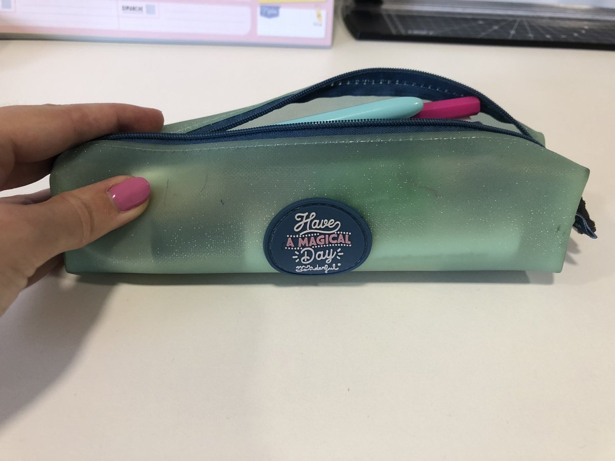 A good pencil case, this one is from  @mrwonderful_ too. Inside, I have at least one highlighter, pencil, board pen, writing pen, mini ruler, Tippex, and my own pair of scissors. I would really reinforce having your own pair of scissors, I’ve found it so helpful!