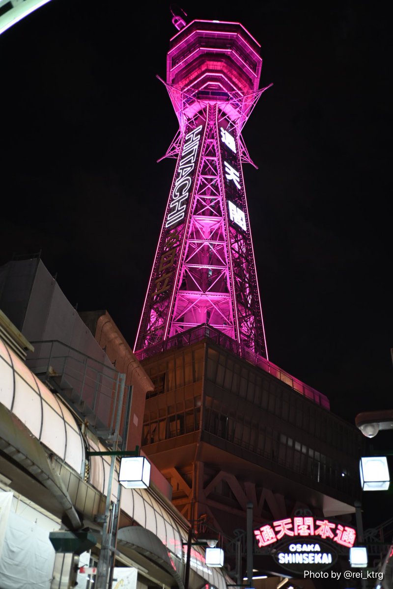 海凪コウ Koh Minagi Twitterの画像サムネ位置 見せたい部分にサインなどの文字を入れたり 色調補正レイヤーで見せたい部分のコントラストを微妙に高めたりするとaiが優先判断して切り取ってくれるぞ 文字 高コントラスト部分 他 かな