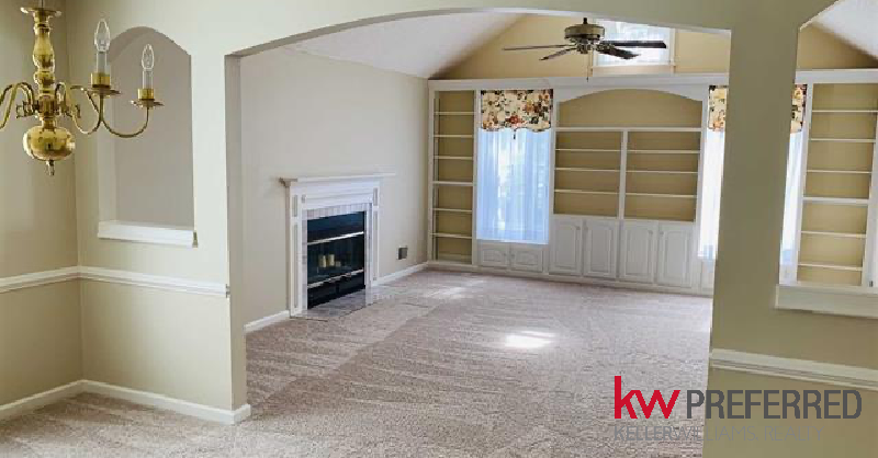 wealthwithandi's tweet photo. Find your favorite listings, send them to me, and start packing! You’ll be moving in no time. Just go to https://t.co/asrZIED8sP to get started!

Home shown is currently listed:
109 Pin Oak Court | 3 BD 2 BA | $169.900
Keller Williams Preferred https://t.co/HSXmCErIWp