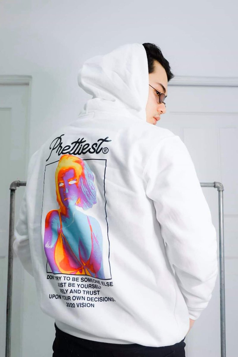 prettiest_ph's tweet photo. OUT NOW!

Prettiest®SS20

“Made too pretty”

pull over hoodie

₱ 1,300

available in two colorways
black / white

#Prettiest
#PrettiestPH https://t.co/Mb4HaVjlpN