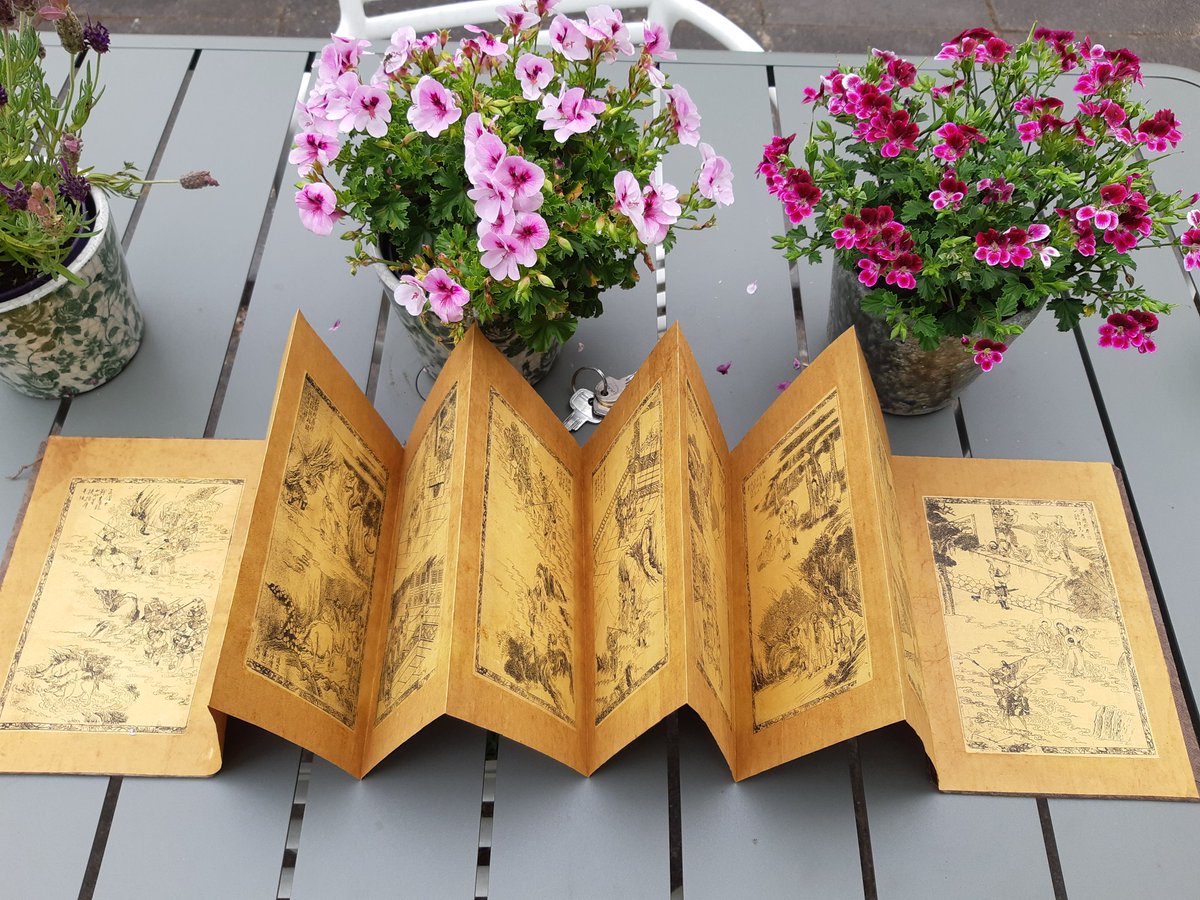 eduveloper's tweet photo. Still enjoying Journey to the West. No clues of the age and origin of this  version. Any ideas? @McClanJr81 https://t.co/bqUcJzmwDM