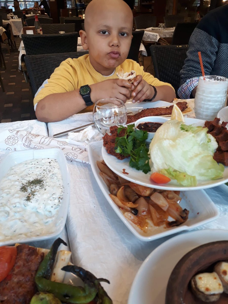 Kurban olurum tam da Adanalıymış... Yarın Ahmet'imizin 40 hokecaşını (Can yemeğini) yapacağız... Sabah da mezar ziyaretimiz var. Uyuduğun yer ışıklarla dolu kara kuzum benim... 🙏❤😭