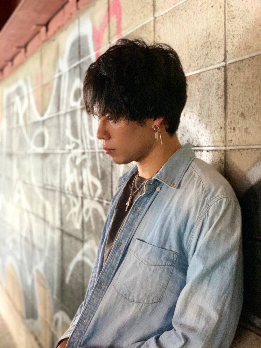 傍島将大 俳優落語 Twitter પર 渡辺謙さんイケメンすぎた あれ今の俺と同い年 憧れの真田広之 イケメンすぎた 独眼竜正宗 自分磨き頑張ろう では編集マン将大頑張ります 紫外線 より ブルーライト 吸収しすぎの最近