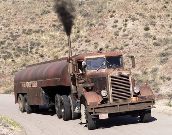 好きでたまらない映画の悪役 『激突』1971年 ピータービルト281