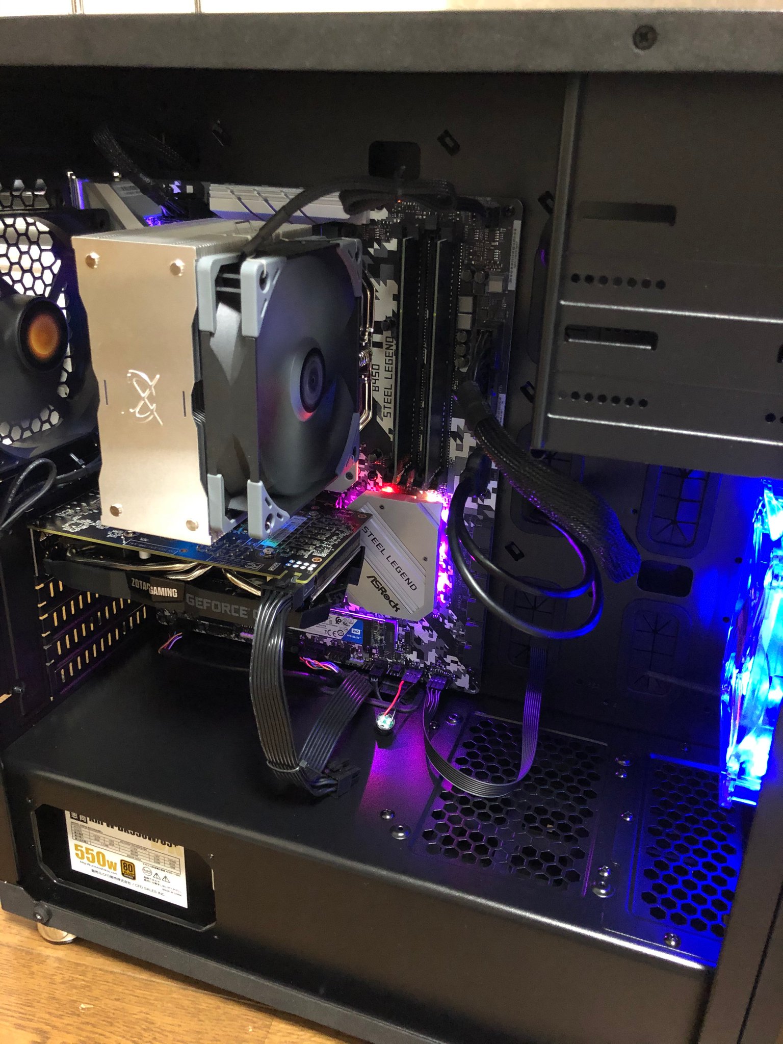 じーの 構成は Cpu Amd Ryzen 5 3600 Gpu Zotac Gaming Geforce Gtx 1660 Super Mb Asrock B450 Steel Legend メモリ 8gb 2 G Skill F4 2666c19d 16gnt Ssd 500gb Wd Wds500g2b0b Ec ケース Thermaltake Versa H26 じーの 構成は Cpu Amd Ryzen 5 3600 Gpu Zotac Gaming Geforce Gtx 1660 Super Mb Asrock B450 Steel Legend メモリ 8gb 2 G Skill F4 2666c19d 16gnt Ssd 500gb Wd Wds500g2b0b Ec ケース Thermaltake Versa H26