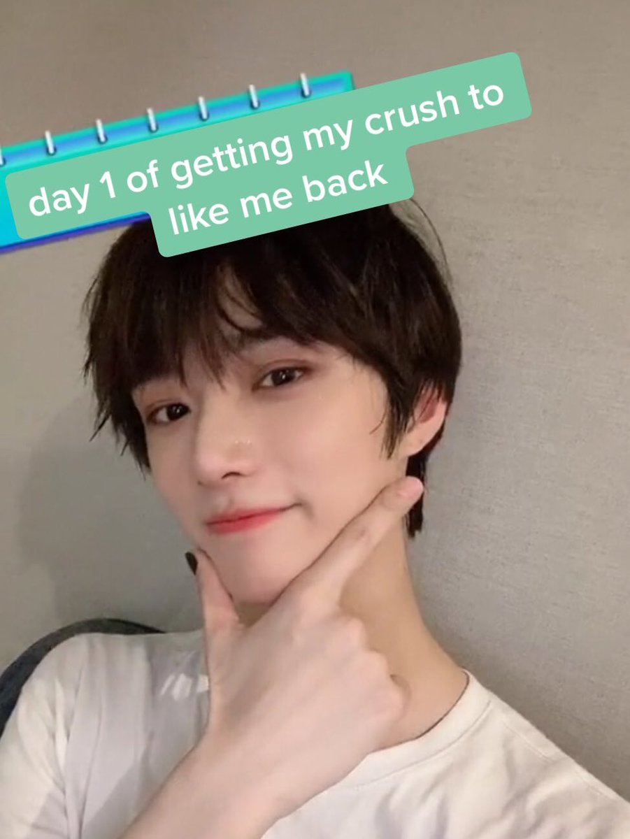 kaidougyu's tweet photo. #taegyu au where taehyun, beomgyus friend and crush, is famous on tiktok. beomgyu never used the app so he got it as a joke and made one of those “getting my crush to like me” tiktoks. it was a new account so he didn’t think anyone would see it but it blows up and taehyun sees it https://t.co/twQ1ZpBVr0