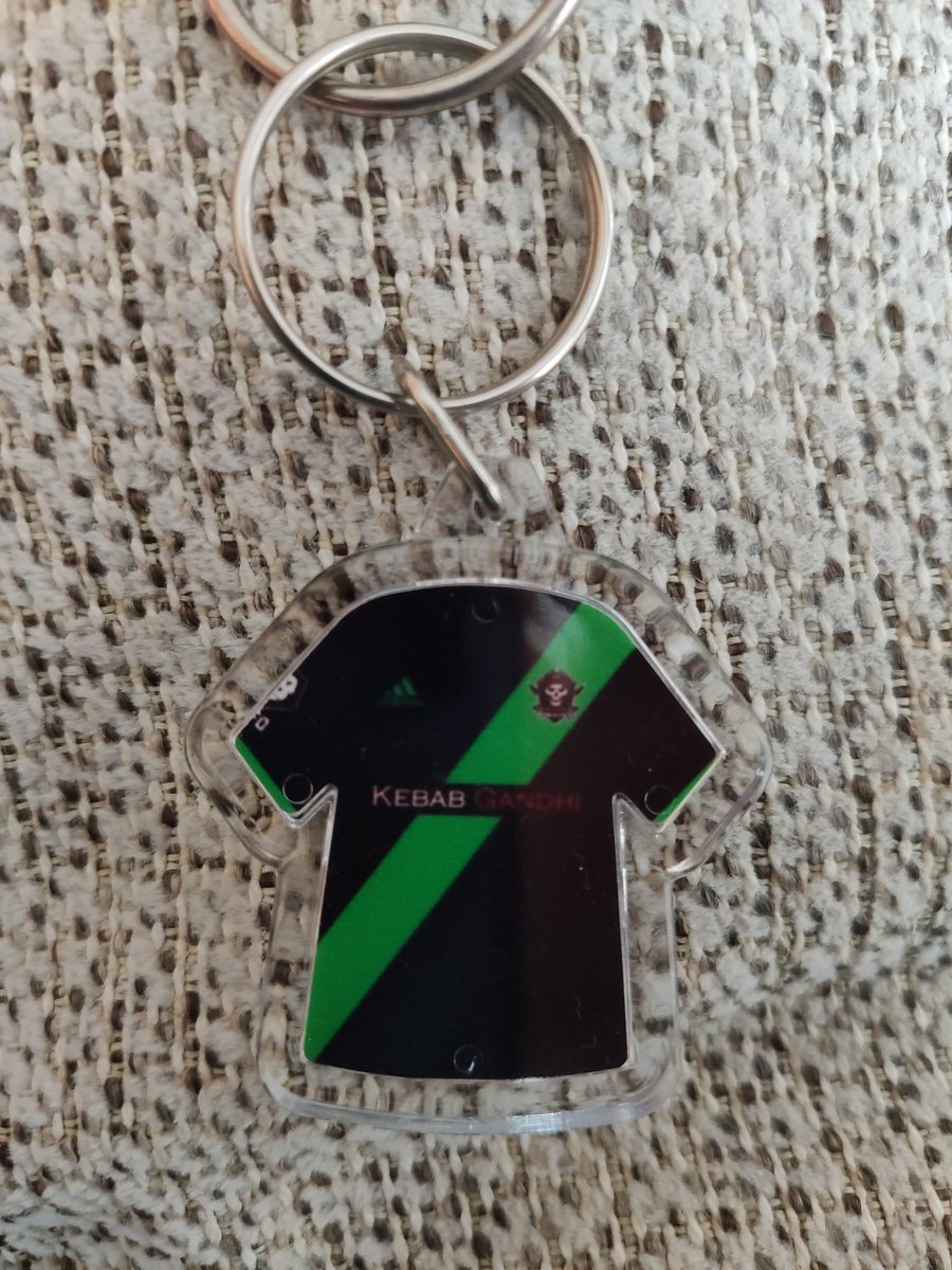 Gran iniciativa por parte de <a href="/MajorcaPirates/">Majorca Pirates ☠🎮⚽️</a> 

Luciendo los colores con orgullo <a href="/Jordifp23/">Jordifp23 {MAJ}</a> 

#amuntpirates