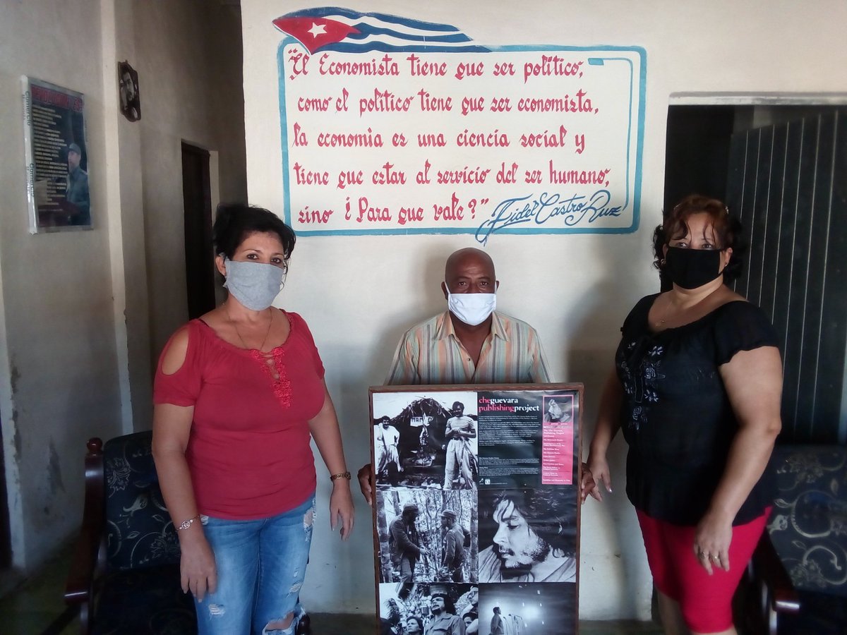 Desde la #ANEC del municipio #LosPalacios muchas FELICIDADES a todos los economistas y contadores, que gracias a su esfuerzo y horas de trabajo se ha logrado ajustar los planes y perfeccionar los sistemas económicos y productivos.