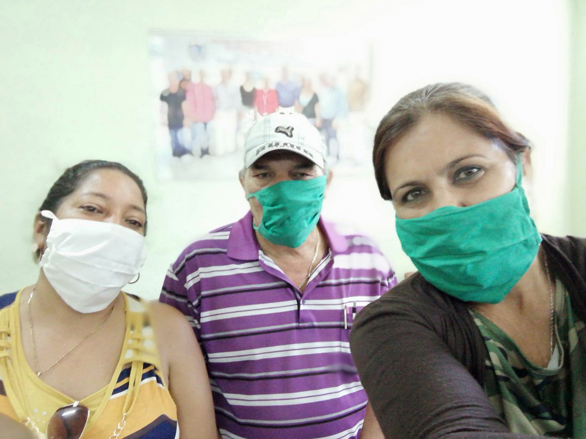 Miembros de la #ANEC de #BueyArriba #Granma #AportandoAlDesarrollo. Definen acciones a acometer con urgencia para apoyar estrategia que se diseña en #Cuba ante complejo contexto económico nacional e internacional.#SomosContinuidad <a href="/SoldadodeFidel/">Ramon Labañino</a> <a href="/OLHung/">Oscar Luis Hung Pentón</a>  <a href="/AlejandroGilF/">Alejandro Gil Fernández</a>