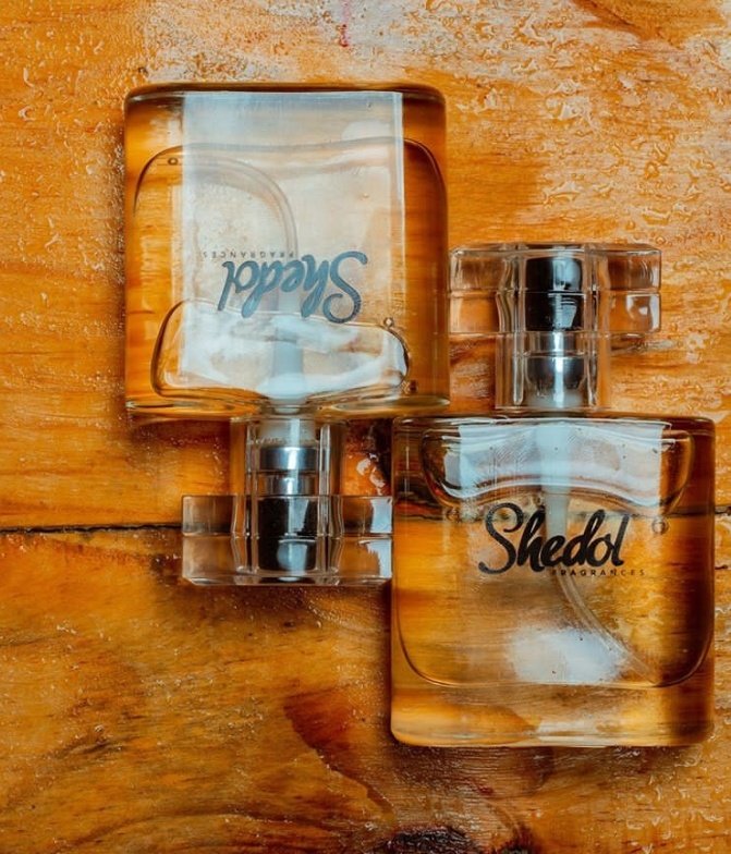 ShedolCosmetics's tweet photo. Introducing Shedol Fragrances and Cosmetics. A Botswana brand that specializes in formulating natural skin care ranges for men and women using local indigenous oils. Our products are available at our Game City stall as well as The Square Mart kiosk 💕✨ #PushaBW https://t.co/87ZcykF7eq