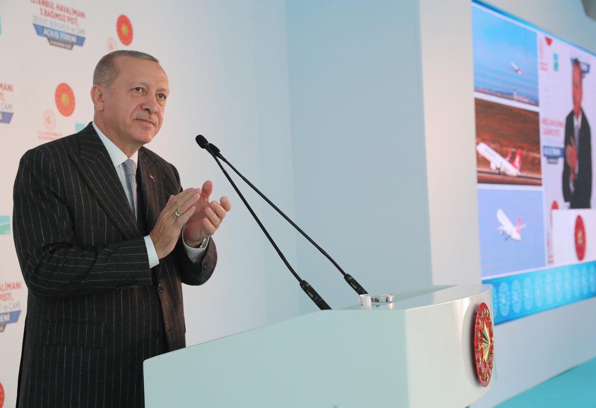CK_Samsun's tweet photo. Bugün, ulaştırma yatırımlarını kesintisiz sürdüren ülkemiz için tarihi bir gün... 
İstanbul Havalimanı 3. Pisti, 2. Kulesi, Camii ve Devlet Konukevi, Cumhurbaşkanımız ve Genel Başkanımız Sn. @RTErdogan ‘ın teşrifleriyle hizmete açıldı. 
Hayırlı olsun. https://t.co/6u8eAI0P8e