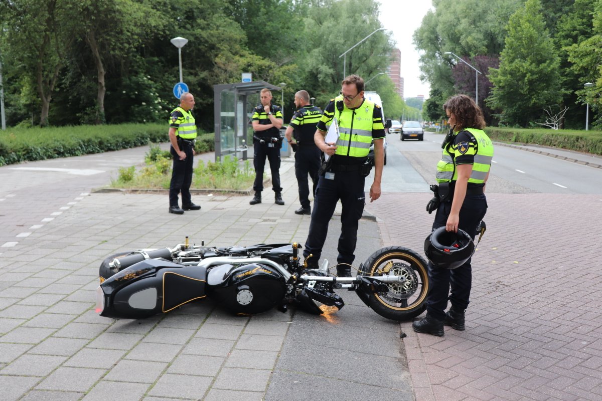 Melding verkeersongeval Ilperveldstraat Amsterdam