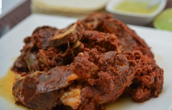 ArturoAbreu_'s tweet photo. Me acabo de jondear una barbacoa de rancho que hacen mis amigos @Dulcecham y @izquierdofreddy ¡EXQUISITA! 100% recomendable. #ConsumeLocal Haz tu pedido y recibe tu Barbacoa directamente en tu casa sábado o domingo.
Whatsapp: 9932070472 https://t.co/S9b8fs6ujZ