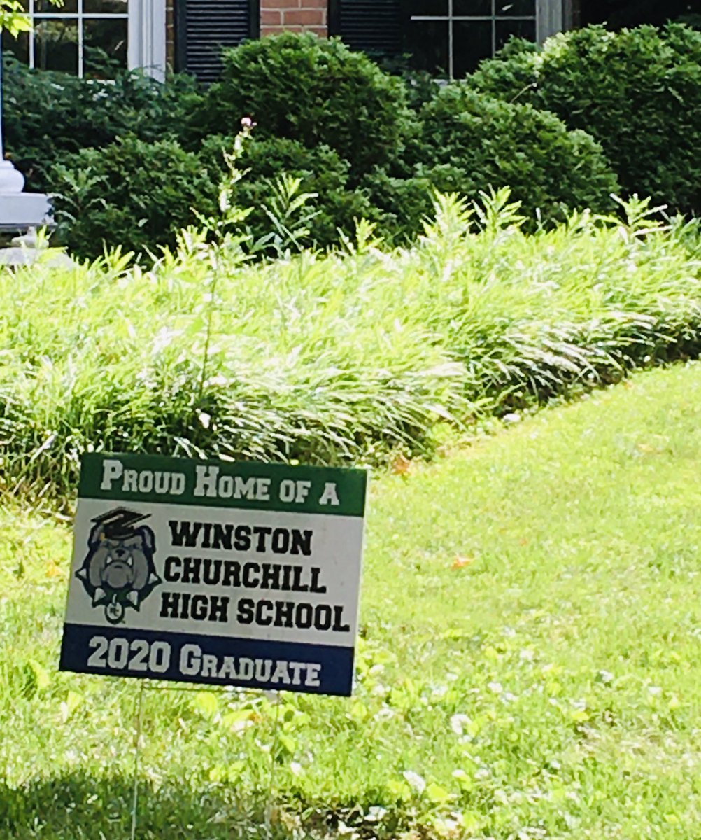 amfriedson's tweet photo. Really do love all the signs around congratulating the graduates and offering encouragement and solidarity. It’s one of the sparks of light that’s emerged during the darkness of this crisis that I hope sustains after this is over. #InItTogether https://t.co/4eggshnIX5
