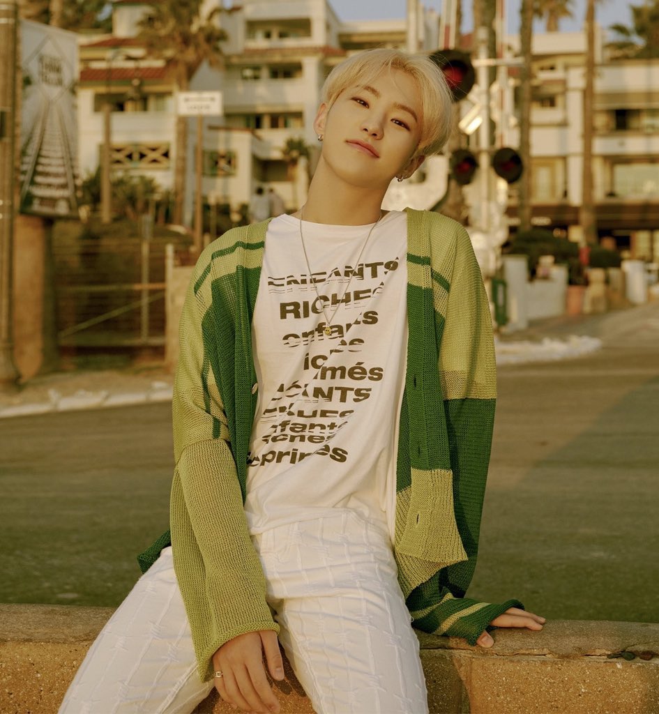 kwonsoons1010's tweet photo. happy birthday to me https://t.co/eS12A0Xs55