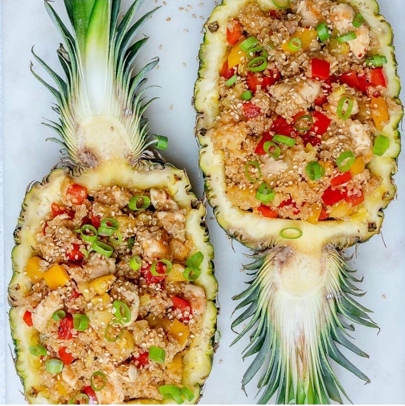 Wellness360Mag's tweet photo. If this meal doesn't scream summer, then I don't know what does! 🍍 (pc: @cleanfoodcrush) https://t.co/55ctpO5HAd