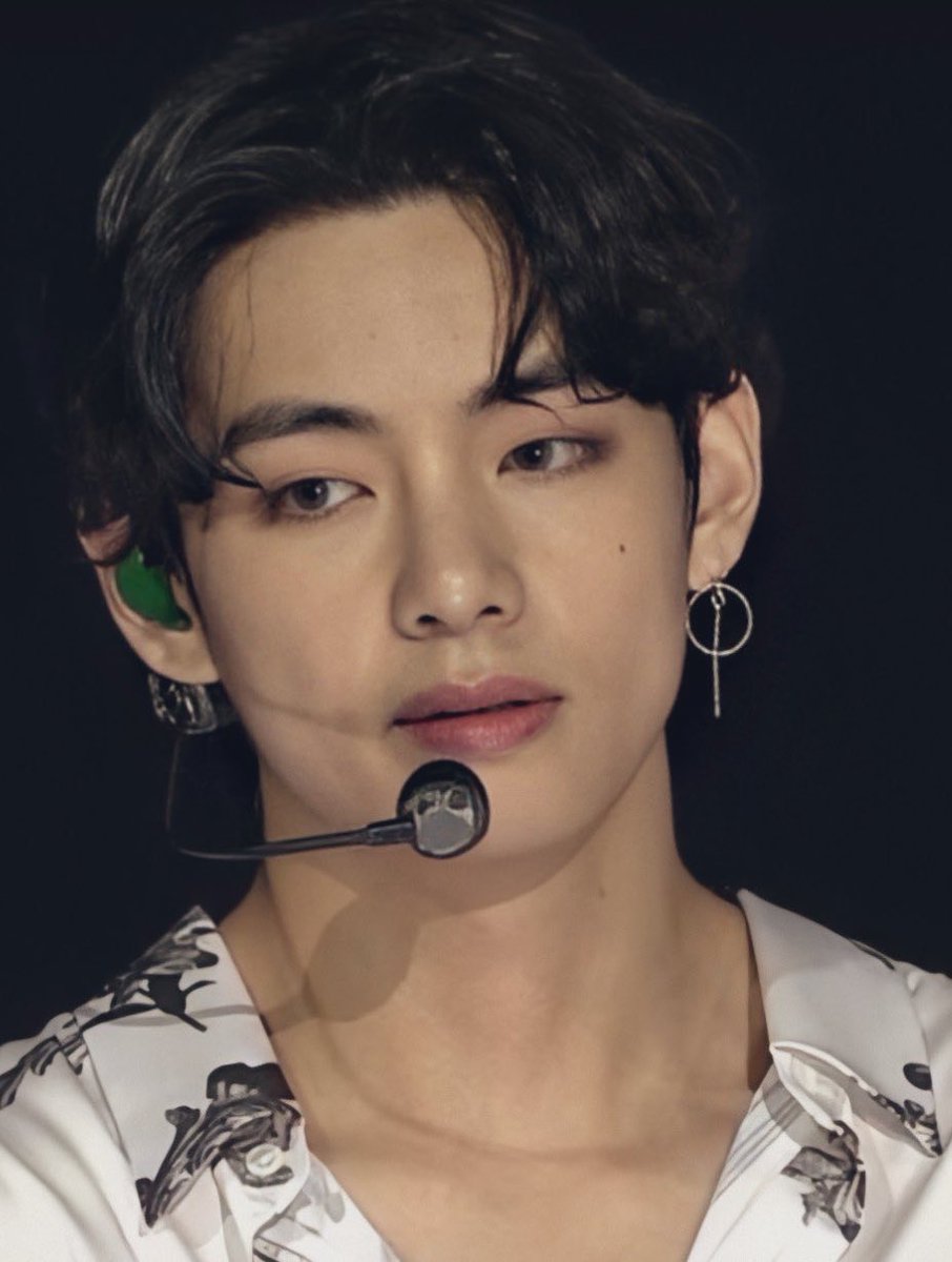 VesideJ⁷ w// taehyung 🥀 tweet media