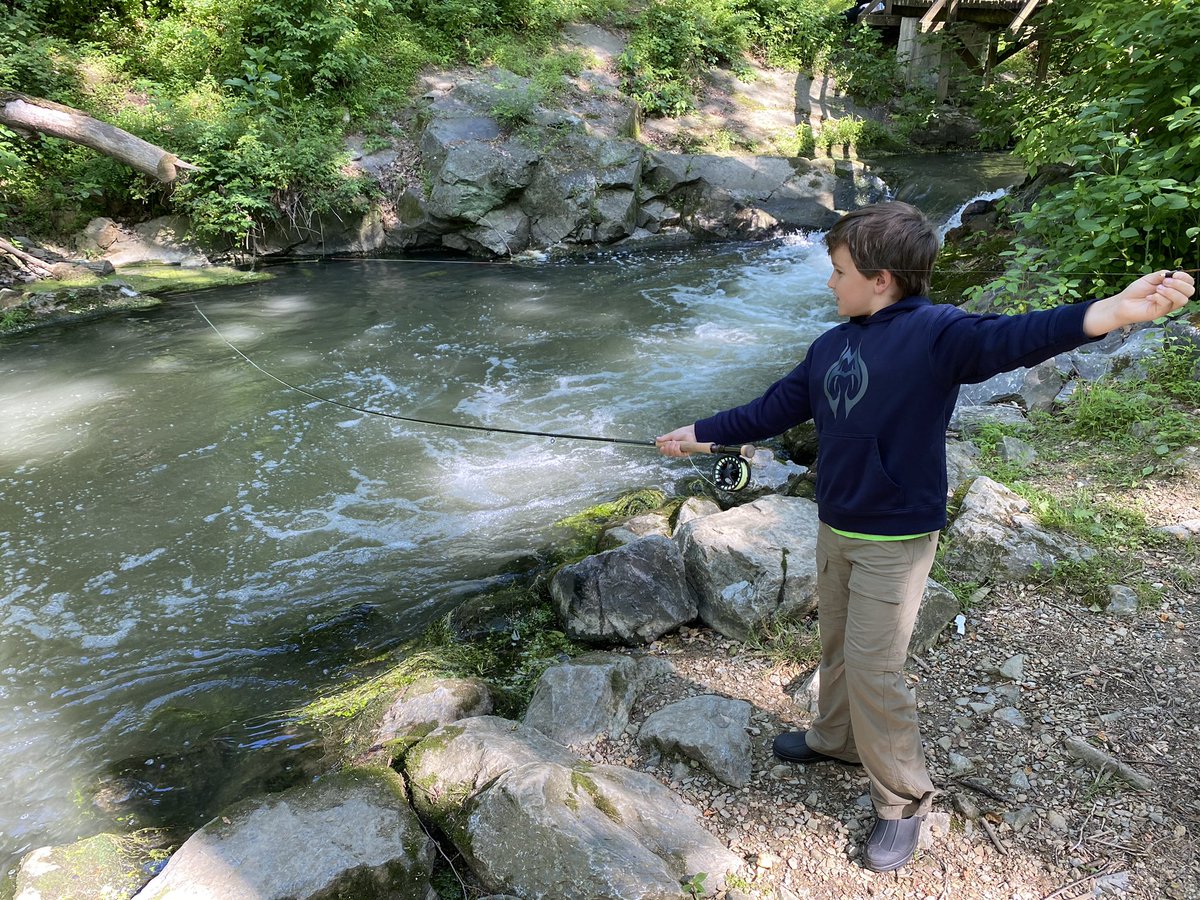 KeystoneFlyFish's tweet image. This guy wanted to learn everything fly fishing this morning. We did our best to cover all the bases and by the end of the trip he was on his own. It was a tough day as the water turned cloudy on us but Thomas managed his first fish on the fly rod all by himself. Great morning.